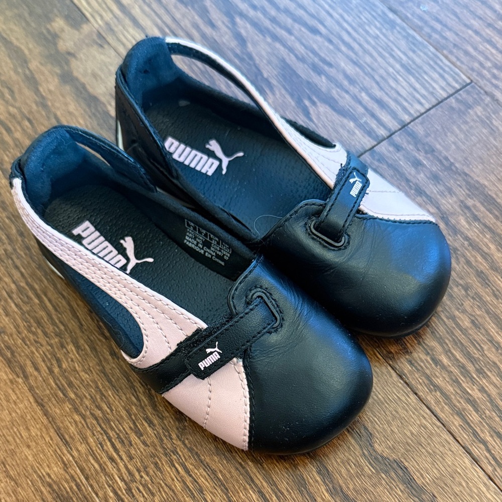 Puma Kids Black and Pink Sneakers